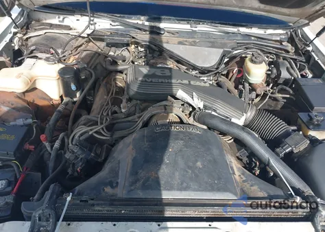 1991 Lincoln Town Car Signature из США, поврежденный, VIN 1LNCM82W1MY608209